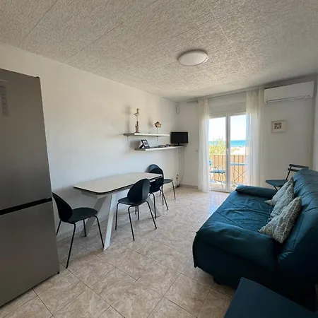 Appartement Front De T2 Balcon, Jardin, Garage, Proche Commerces